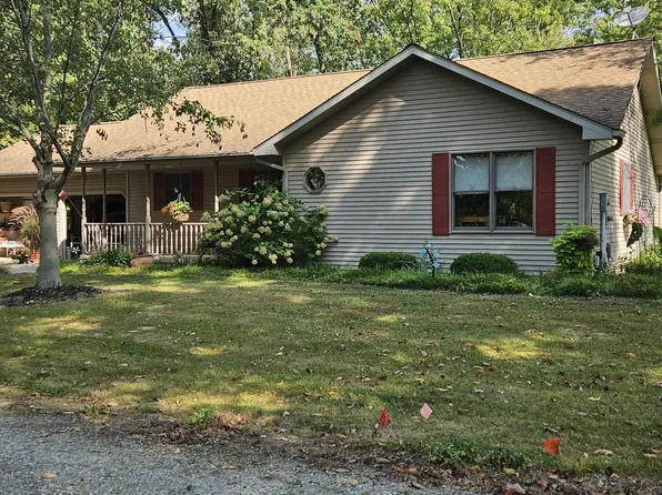 23104 Digiovanna Ave, Athens, IL 62613