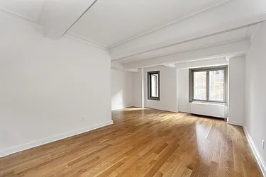Rented by Manhattan Skyline