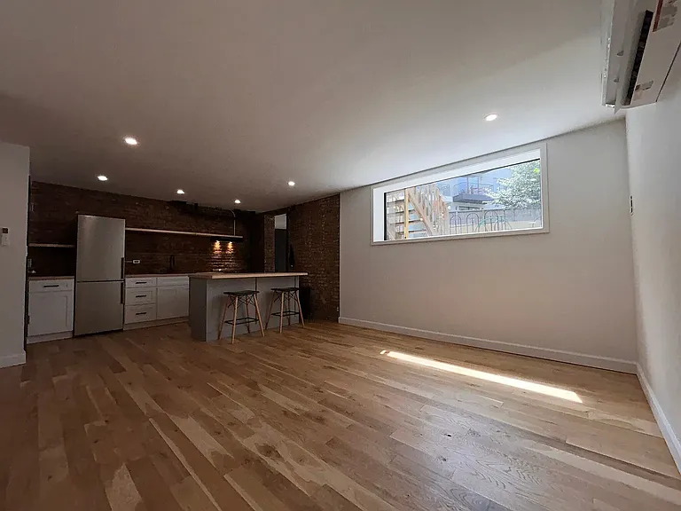 56 Herbert St #1 — Photo 3