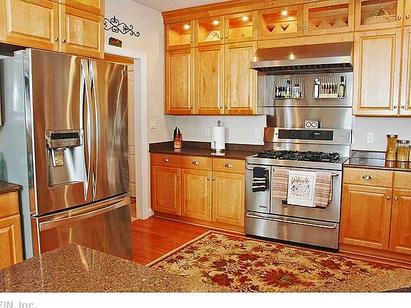 3rd image of 2501 Sylvia Ct