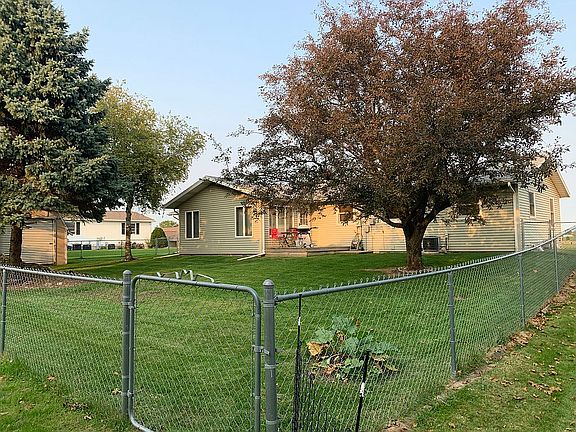 4th image of 313 S Lincoln St