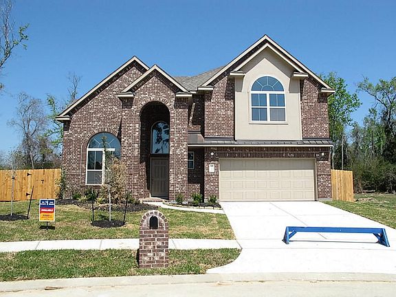 2nd image of 20934 Warwickshire Dr
