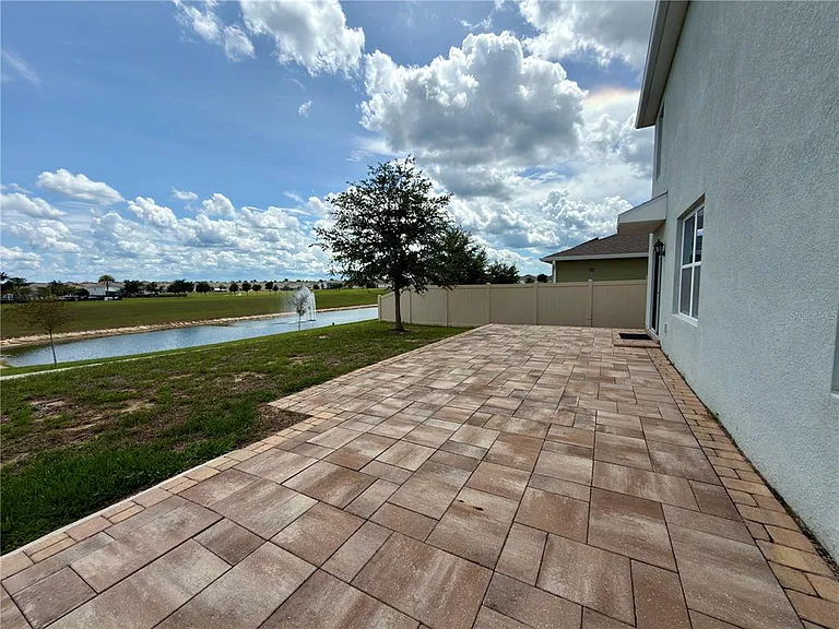 9004 Tuscan Cypress St — Photo 41