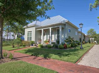 2632 Arcadia St, Gulf Shores, AL 36542