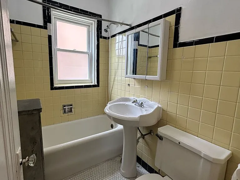 5002 N Springfield Ave — Photo 27