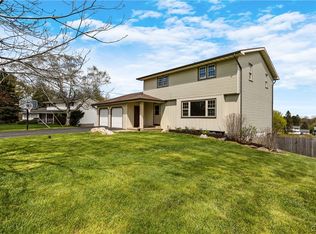 4175 Old Winding Way, Syracuse, NY 13215