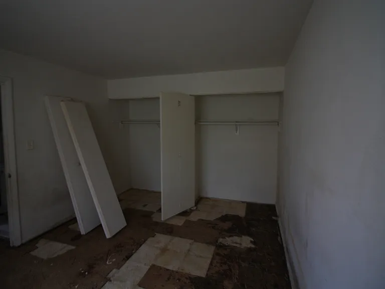 810 Nat Ct — Photo 11