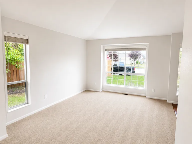 3330 Ward Ct — Photo 6