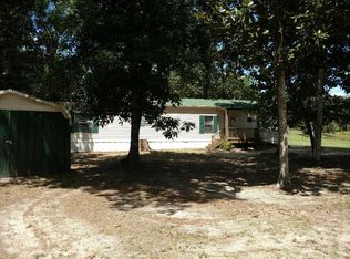 162 Stillwater Rd, Freeport, FL 32439