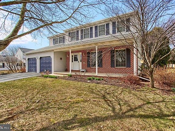 2nd image of 413 Clemens Dr