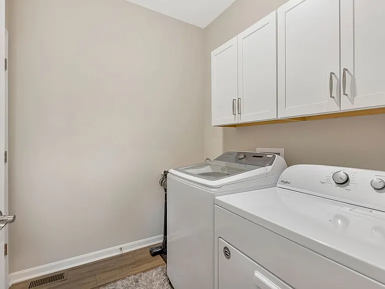 4865 Osprey Pointe Dr — Photo 14