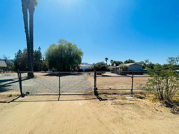 2nd image of 21651 Canyon Dr #B
