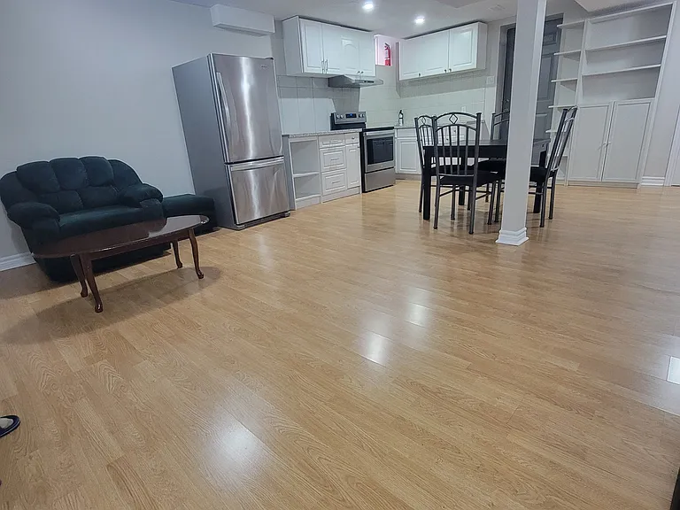 31 Pinecone Dr #BASEMENT — Photo 9