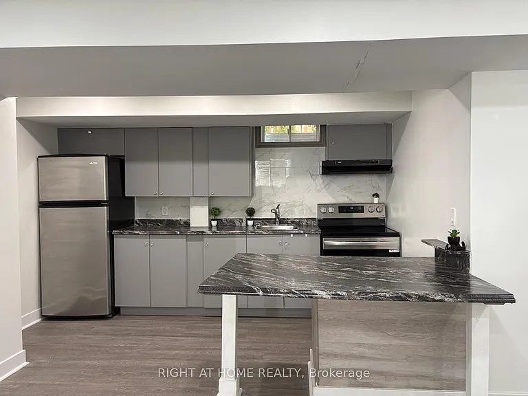65 Mildenhall Pl #BASEMENT — Photo 2
