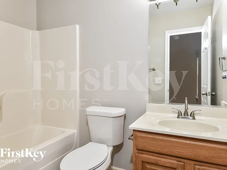 3629 Sherbourne Ln — Photo 13