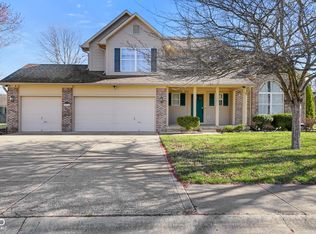 6116 E Prairie Stream Way, Columbus, IN 47203