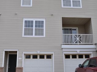 754 Tollis Pkwy #754, Broadview Heights, OH 44147