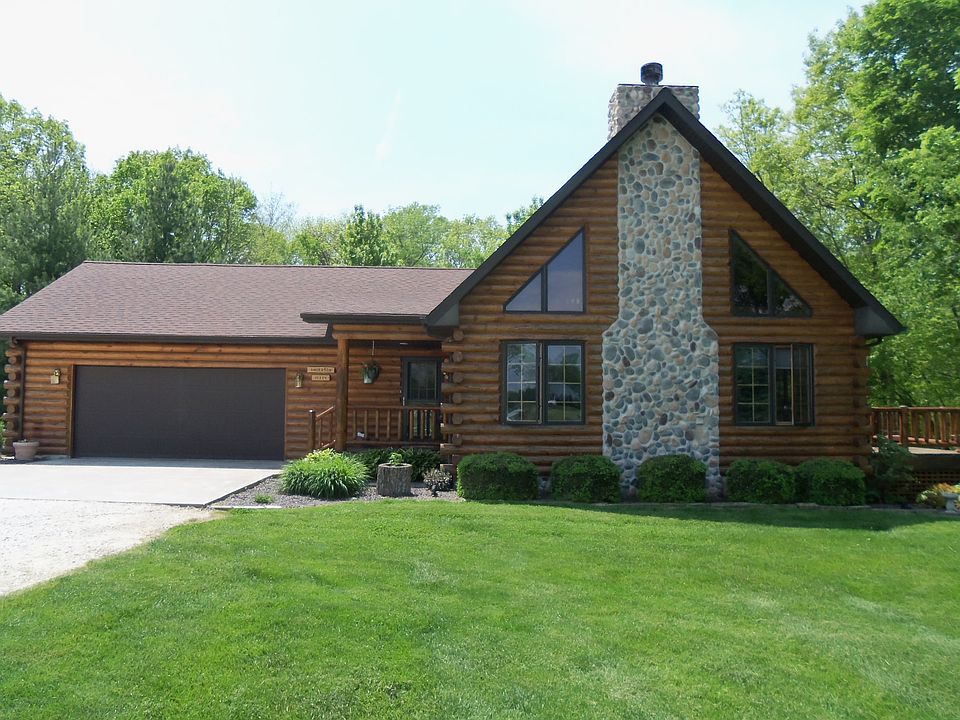 1st image of 19334 Lakeview Dr