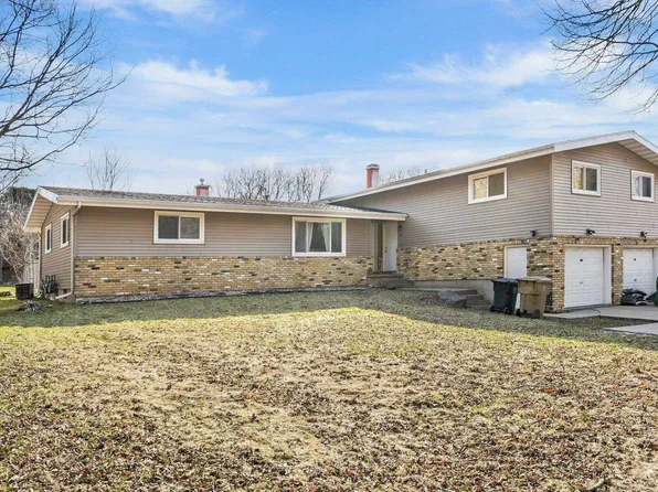 1209 South Thompson Drive, Madison, WI 53716