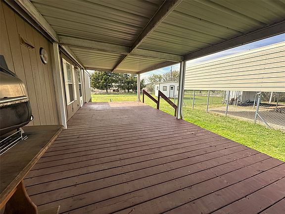 5th image of 3180 Windjammer Dr