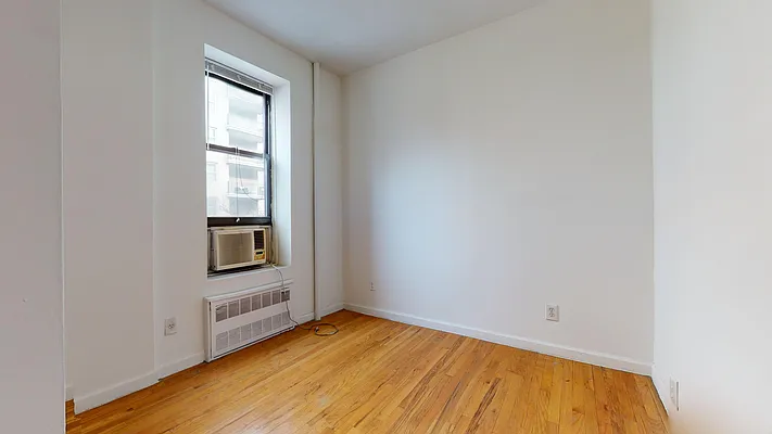 Rented by Bond New York | media 1