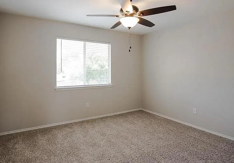 6926 Crystal Ln — Photo 7
