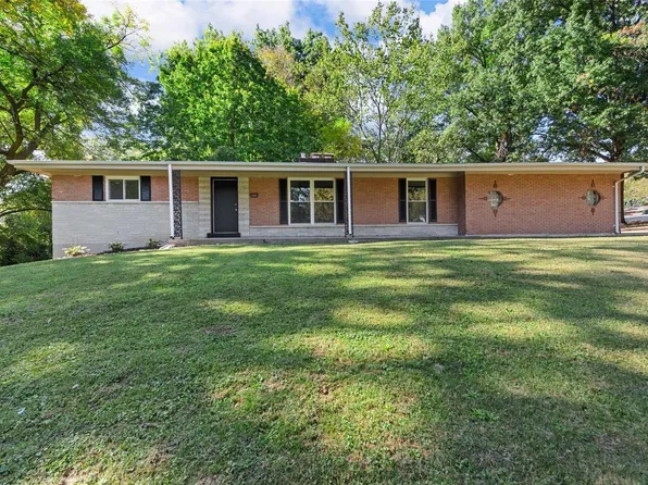 48 Green Acres Rd, Saint Louis, MO 63137