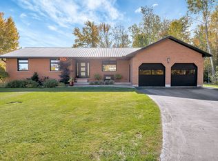 407 County Road 4, Prince Edward County, ON K0K1W0