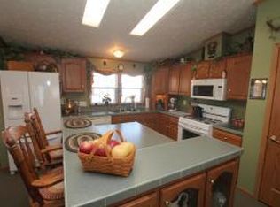 289 Stockbridge Rd, Columbus, OH 43207