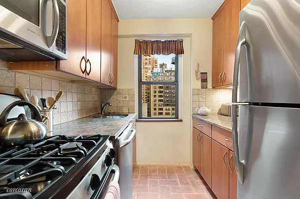 Sold by Corcoran | media 2