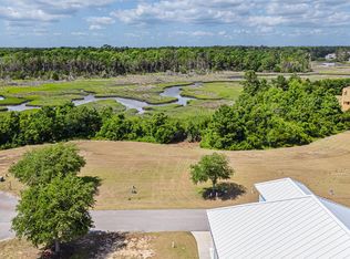 106 Marshland Circle, Newport, NC 28570