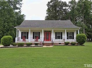 140 Leach Dr, Garner, NC 27529