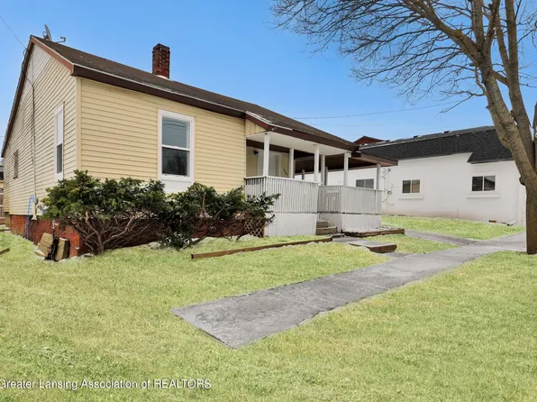 204 Brush St, Saint Johns, MI 48879