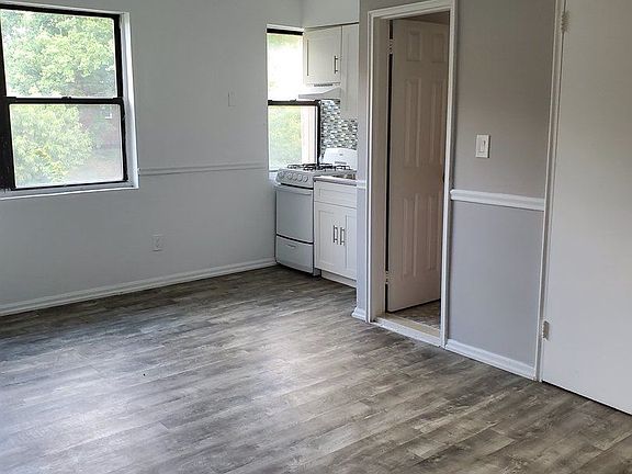4th image of 363 Park Ave APT 315