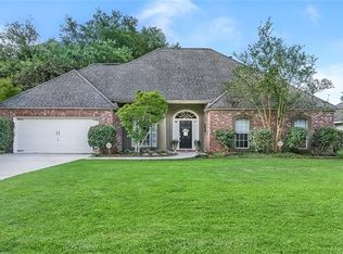 1380 Fairfield Dr, Mandeville, LA 70448