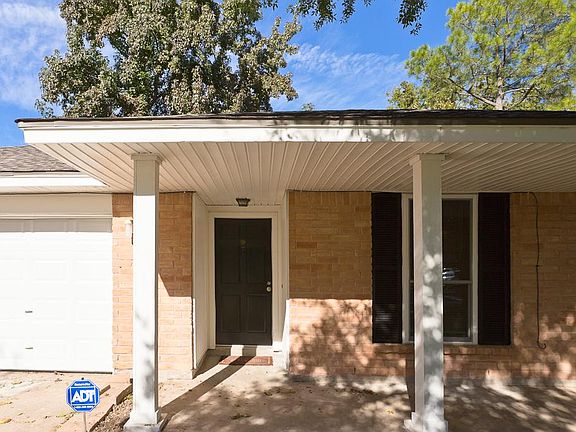 2nd image of 11014 Vanderford Dr