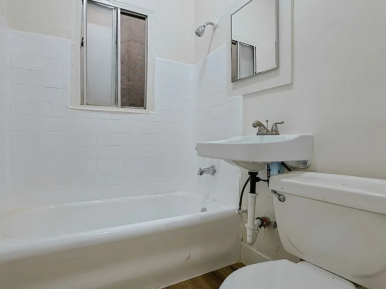 104 S Edgemont St #B404 — Photo 11