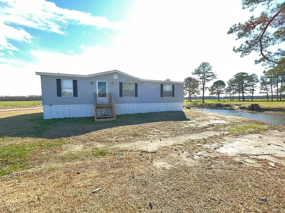 2042 Mount Olive Hwy