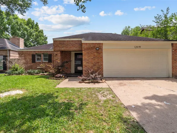 12919 Avenida Vaquero St, Houston, TX 77077
