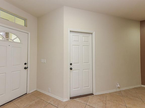 5th image of 16434 Green Feather Dr