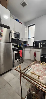 Rented by ONE Manhattan Real Estate | media 10