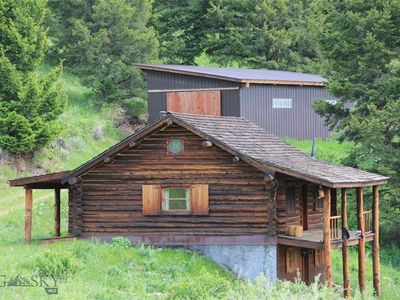 524 Grizzly Meadow Rd, Emigrant, MT, 59027