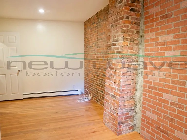 601 Tremont St #2 — Photo 7