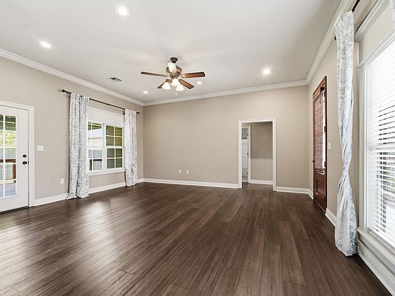 5th image of 1091 Wineberry Ln
