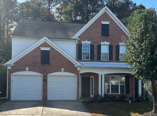 207 Crescendo Dr, Morrisville, NC 27560
