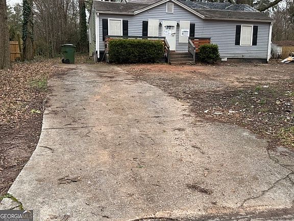 3rd image of 4191 Hanes Dr