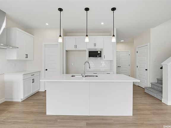 3rd image of 692 Nazarali LANE