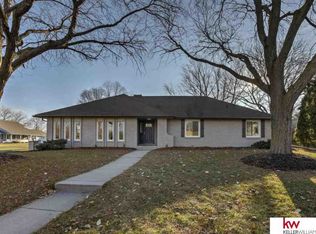 13003 Morning View Dr, Omaha, NE 68137