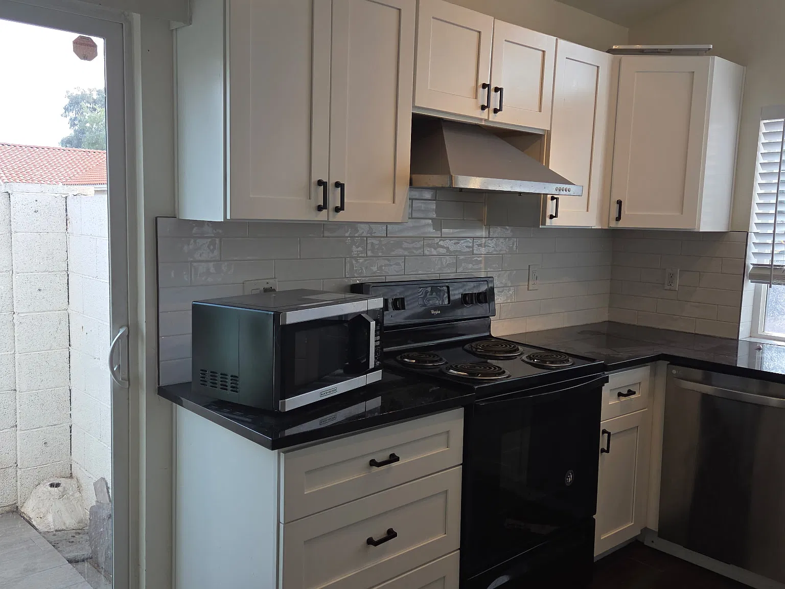 2 bed, 1237 sqft, $2,000 — Photo 4