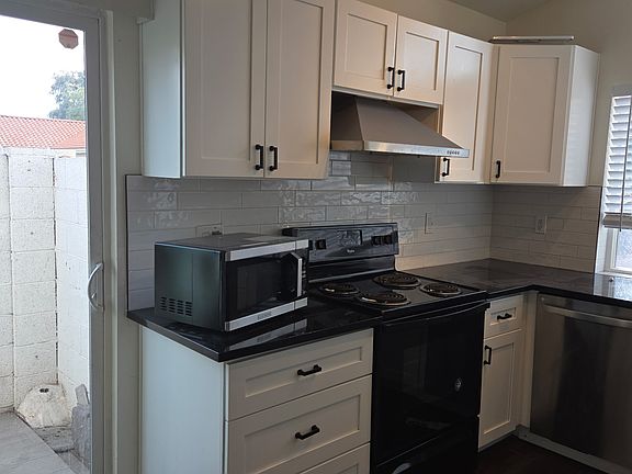 4th image of 7042 N 28th Dr